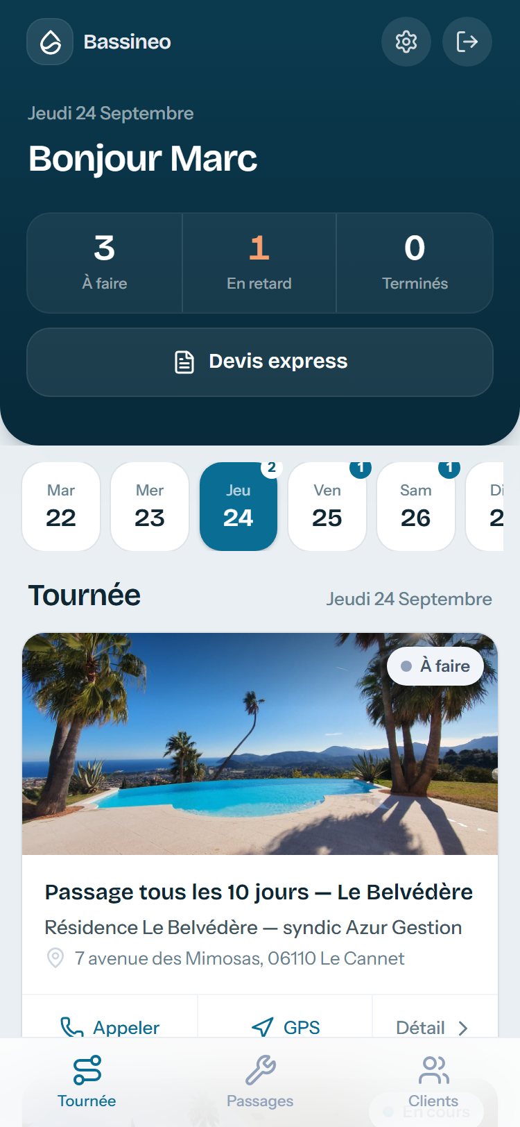 La tournée du jour : la bande des jours, puis les cartes.